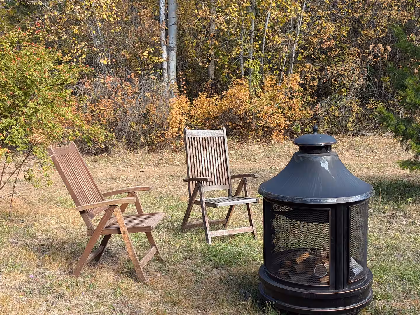Outdoor fireplace